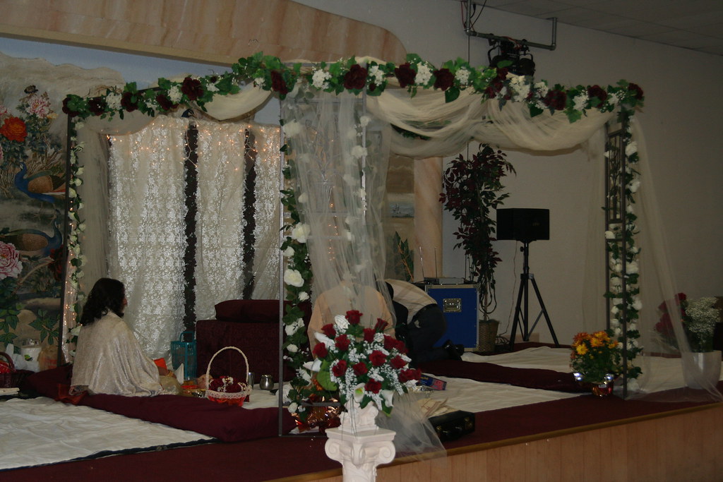 Weddings detail 1